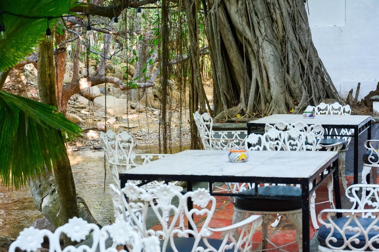 Garlands Del Rio Riverside Boutique Hotel Пуерто-Вальярта Екстер'єр фото