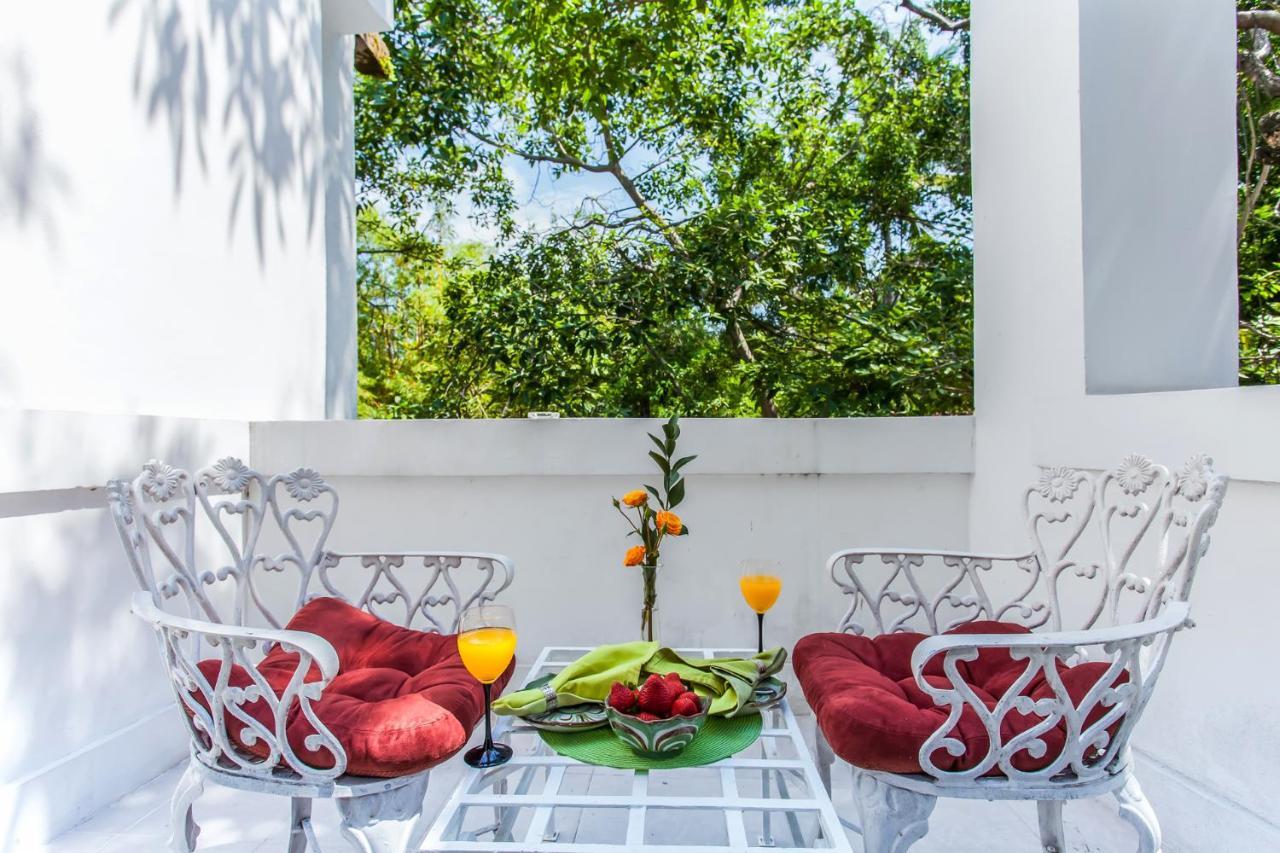 Garlands Del Rio Riverside Boutique Hotel Пуерто-Вальярта Екстер'єр фото