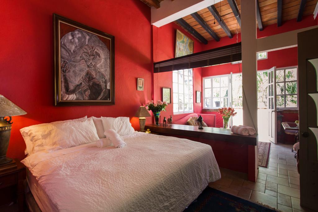 Garlands Del Rio Riverside Boutique Hotel Пуерто-Вальярта Номер фото