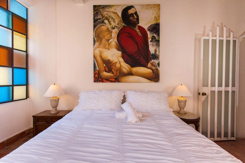 Garlands Del Rio Riverside Boutique Hotel Пуерто-Вальярта Номер фото